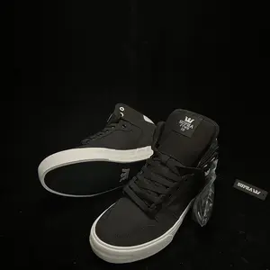 Supra Vaider Panda Black White Canvas Mid-Top Skate Shoes Unisex Footwear