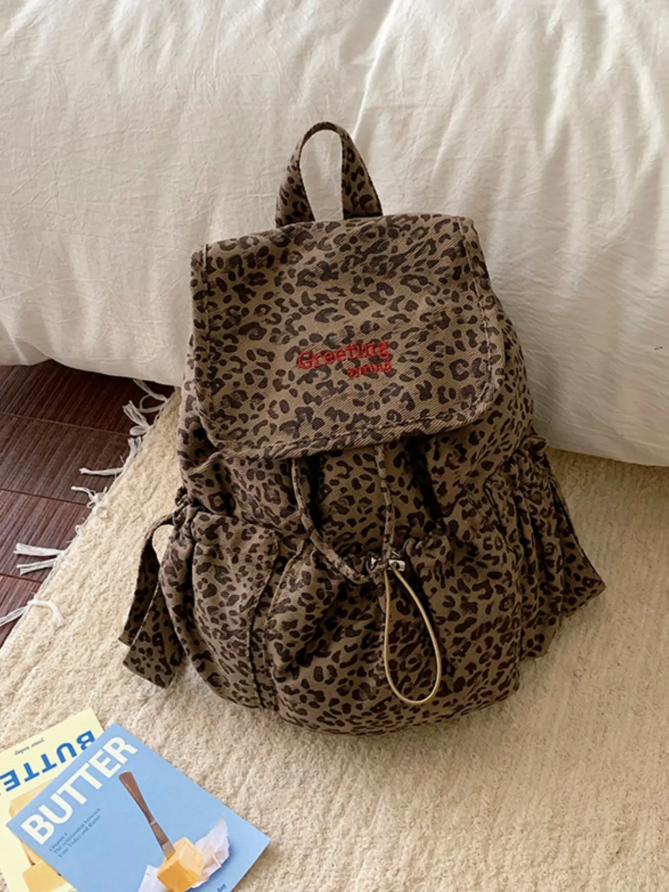 2026 New American Retro Leopard Print Fashion Backpack, Printed Backpack, Drawstring Dual Shoulder Bag, Large Capacity Washable Fabric, Casual Backpack for Travel, Durable Nylon Daypack