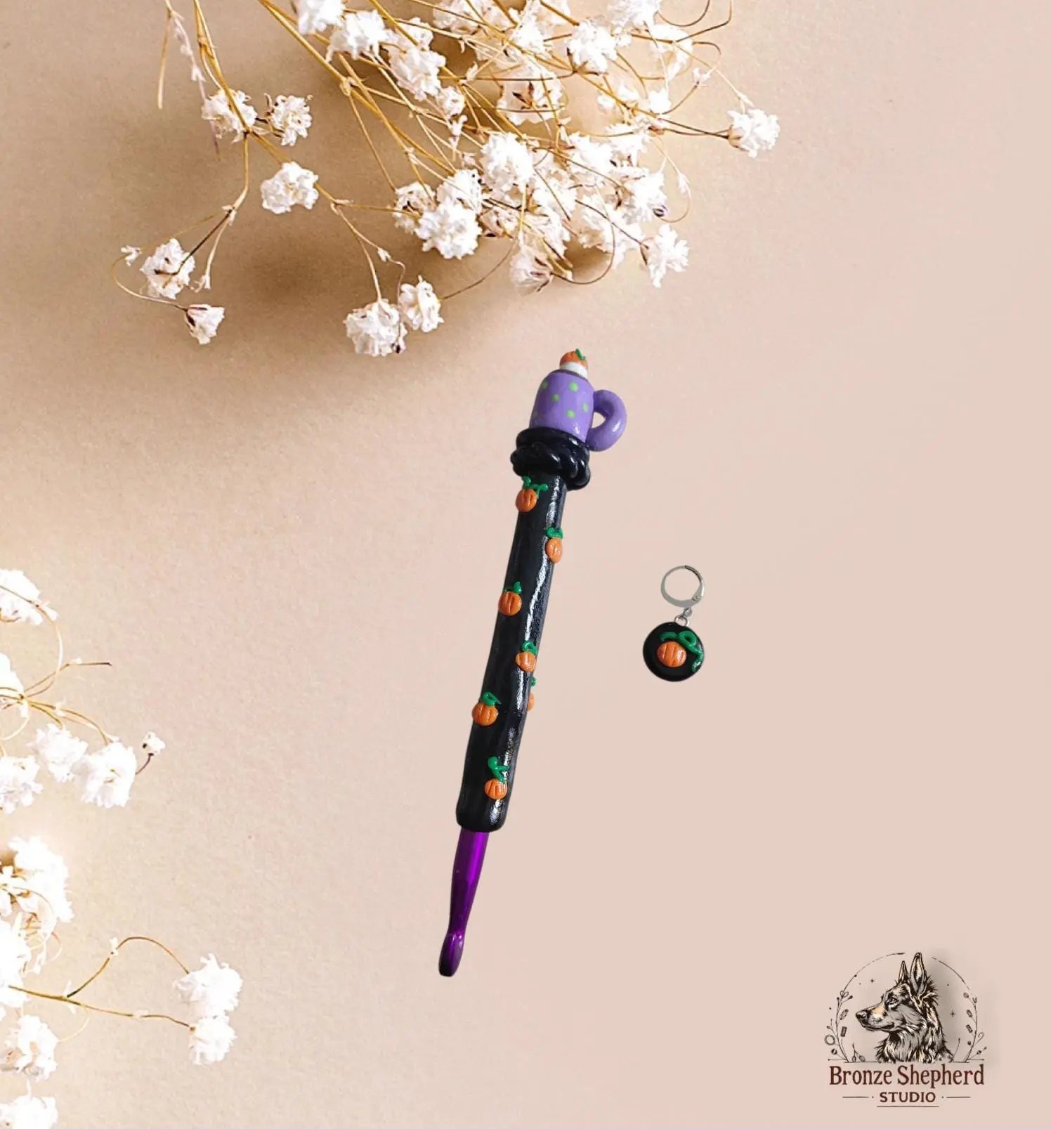 Polymer clay cute halloween cocoa holiday crochet hook / pumpkin spice coffee crochet hook with stitch marker knitting accessory