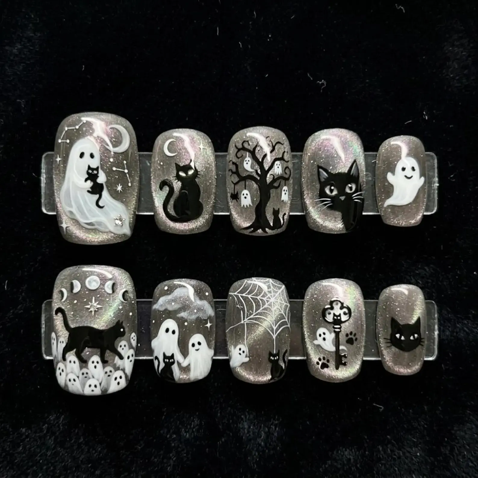 Gothic Halloween Press-On Nails - Spooky Ghost & Black Cat Designs, Super Short Length, Magnetic Grey Cat Eye Nail Art Accessories