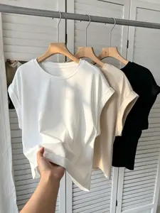 Women’s 3-Pack Basic Solid Color T-Shirts, Crew Neck Rolled Short Sleeve Tops, Loose Casual Style, Fashion Minimalist Versatile Tees for Daily & Commute Wear