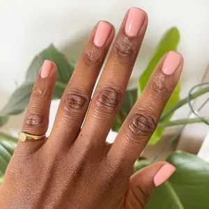 DND DC 143 BANANA CREPE  Gel and Lacquer Duo nail care nail art