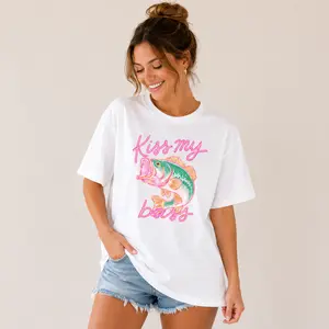 Kiss My Bass Graphic Tee for Women, Funny Fishing T Shirt, Cute Fish Print Shirt, Summer Casual Short Sleeve Top, Oversized Black Tee, Outdoor Lake Vacation Outfit, Trendy Gift for Women Girls Mom, Soft Everyday Wear