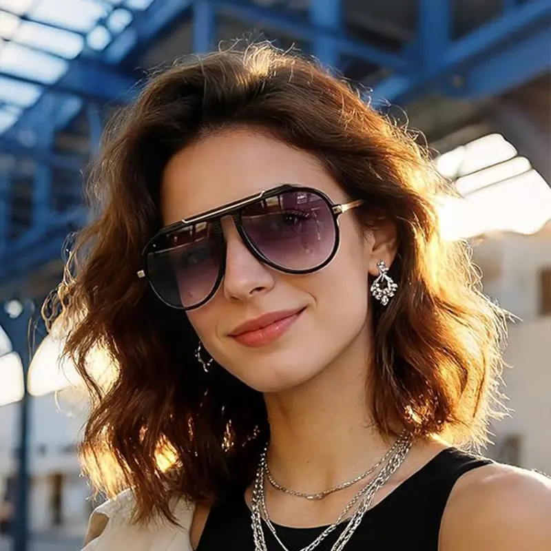Women's Oversized 70s Retro Gold Metal Tangle-Free Square Aviator Sunglasses, 1-2Pcs 2026 Stylish Eyewear for Men, Fashion Accessories, Womens Sunglasses