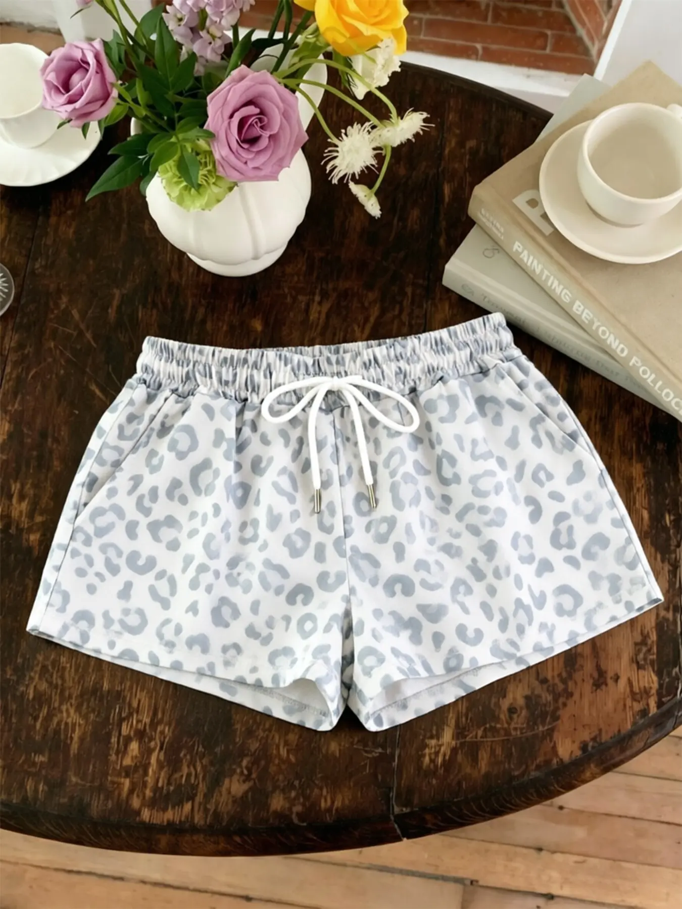 Summer New Leopard Print Women's Gym Shorts, Gym Workout Shorts, Lightweight Breathable Soft Comfortable Comfy Shorts with Pockets, Loose-Fit Elastic Waist Beach Style
