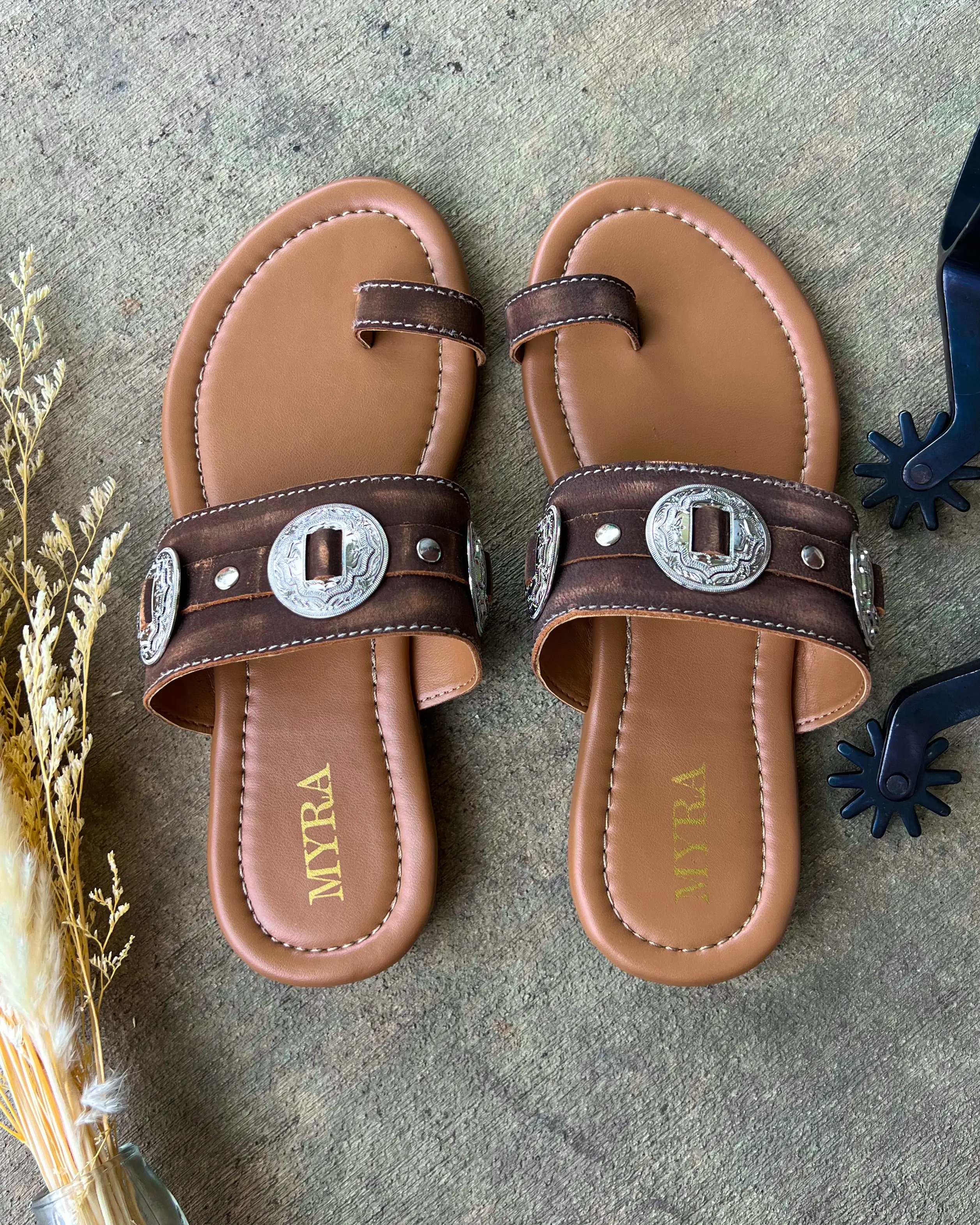 Sagebrush Concho Sandal - Brown
