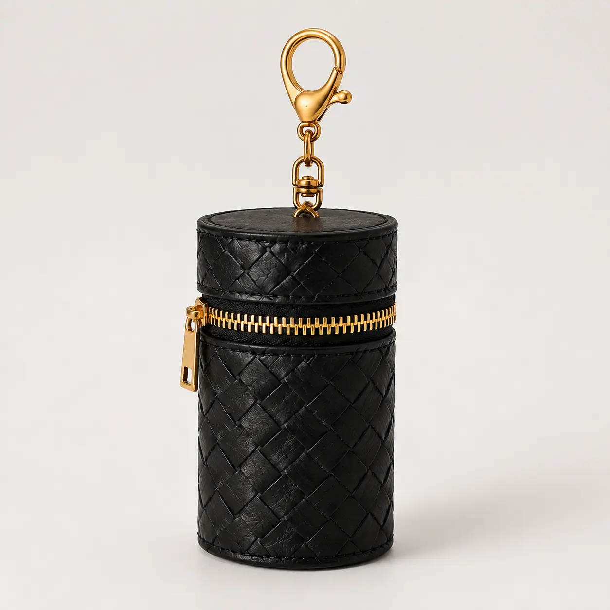 Mini Woven Lipstick Holder Keychain, Black PU Leather Zipper Lip Balm Pouch with Gold-Tone Clip, Portable Cosmetic Case for Handbags, Travel and Quick Touch-Ups bag storage makeup
