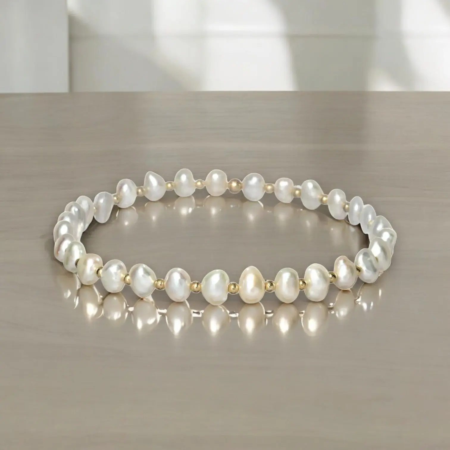 "AMELIA" Gold Filled and Pearl Beaded Stretch Bracelet