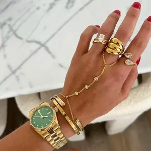 LUXE DIAMOND HAND CHAIN