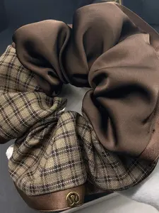 16cm Over size Plaid Hair Tie High-End Satin Pleated Scrunchies, Jointed Pattern Cloth Patchwork Color block Hair Scrunchies Elegant British Style French Style Fabric Braided Headband Ponytail Holder for Women Lady Girl Mon Girlfriend Present Gift