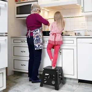 13-Inch Folding Step Stool, Non-Slip Foldable Foot Stool for Kids and Adults, Portable Plastic Step Stool with Handle, Indoor Outdoor Use