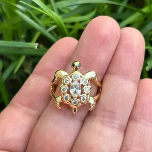 Gold plated ring size 8
