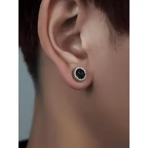 Trendy Hip-Hop Magnetic Ear Cuff Without Piercing, Unisex Rhinestone Design, Perfect for Parties & Daily Wear, Fashion Jewelry Accessory