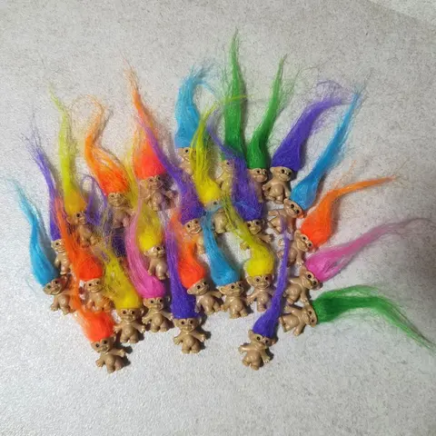Random-Color Troll Doll, Vintage Lucky Troll Action Figures, Soft Vinyl Collectible Figures, Adorable Colorful Little Trolls for School Projects and Party Favors, Figures Combo Set, Figurines