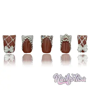 Bowed & Beautiful - Short Length 25mm Duck Shape Bling White Black French Tip Bow Charm Reusable Acrylic Gel UV Hand-Painted High Quality Handmade Luxury Press On Duck Nails (Copy)