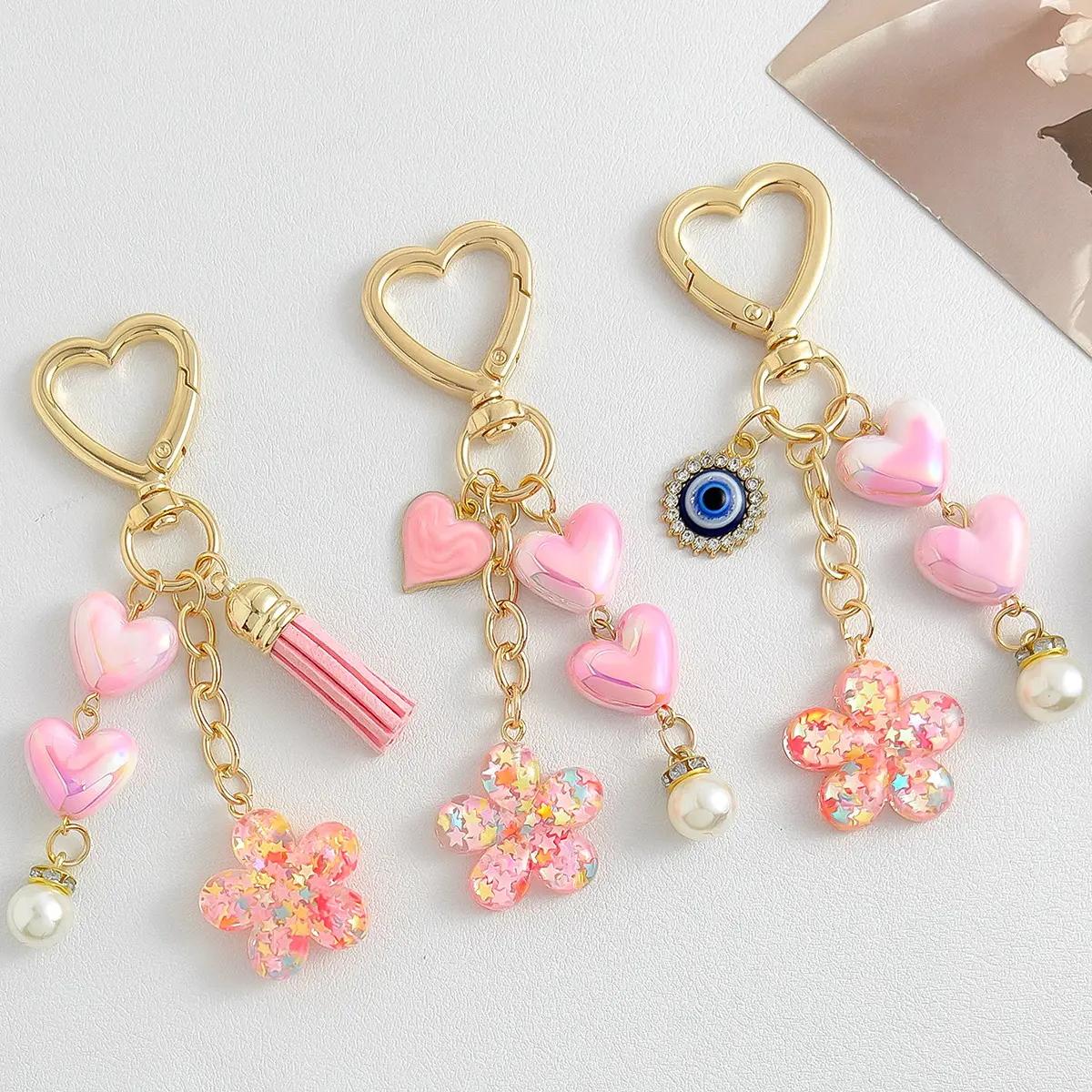 Women's Kawaii Aesthetic Heart Keychain Set - 3pc Resin Devil's Eye Pink Flower-Shape Pendants, Cute Keychains, DIY Bag Charm, Fashion Costume Jewelry for Personal Gifts