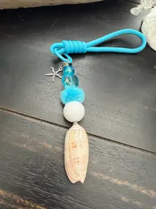 Starfish Cove Blue Wristlet Keychain, Colorful Glass Keychain for Fashion Costume Jewelry Accessories, Colorful Glass Keychains
