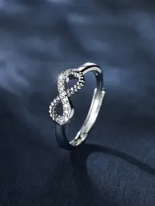1 Piece Fashion Classic Half White Synthetic Zircon Infinity Symbol Ring Specially Designed For Women As A Memorial Gift, Birthday Present