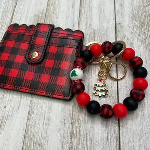 Red Plaid beaded Bracelet Keychain