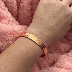 Rose High Polish Hammered Finish Mag button