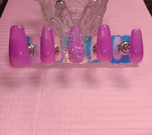 Glow In The Dark Press On Nails - Various Shapes, Easy Application for Stylish Nail Art, Ideal for Glamorous Looks