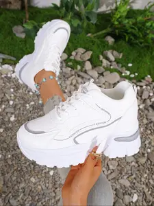 Women's new fashionable athleisure lace-up sneakers, breathable uppers with comfortable design, platform heightened height with jeans and short skirts, suitable for daily casual and commuting wear, gifts and back-to-school season best choice