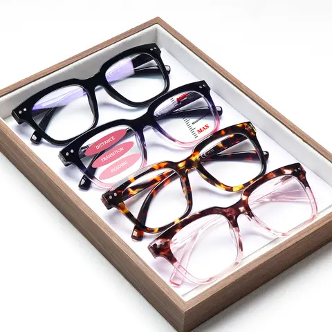 4-Piece Set Of Progressive Multifocal Anti-Blue Light Reading Glasses. Stylish And Versatile, They Are Suitable For Both Men And Women.