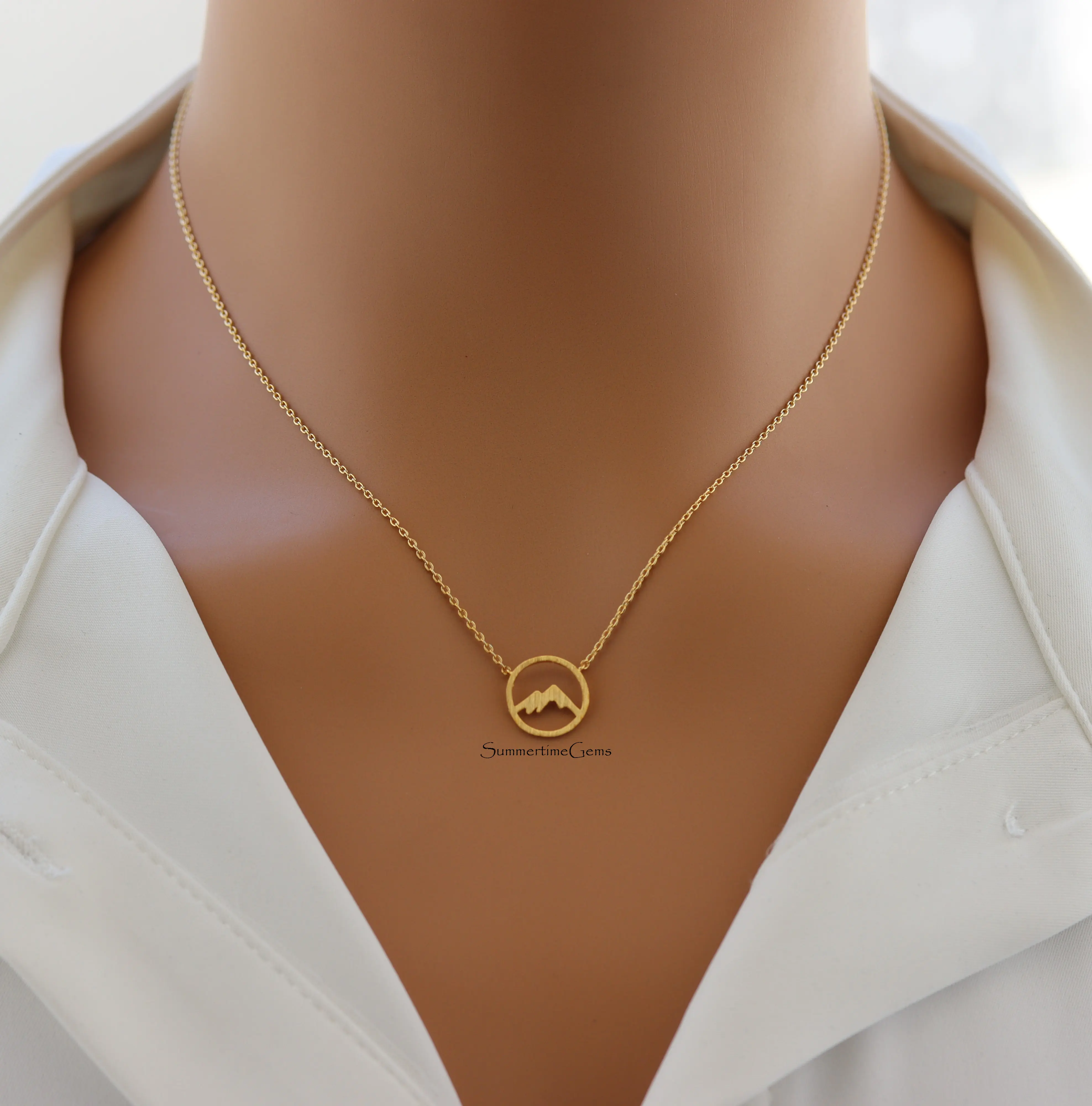 18K Gold Plated Mountain Range Cutout Circle Pendant Necklace – Adventure-Inspired Jewelry for Nature Lovers