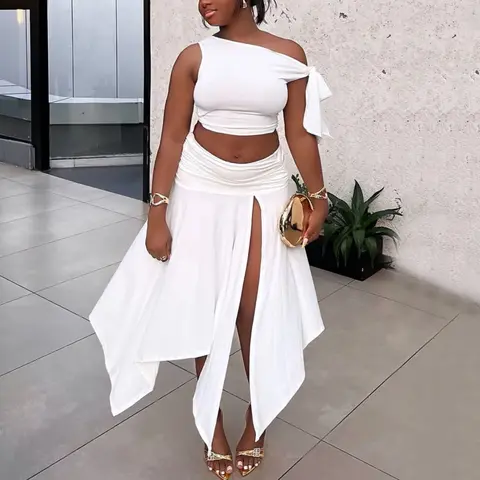 Women's 2-Piece Statement Basic Outfit Set - Off-Shoulder Knot Twist Sleeveless Ruched Crop Top & High-Split Plain Pull-On Below-Ankle Maxi Skirt, Chic Slim Going Out Outfit for Party Birthday, White