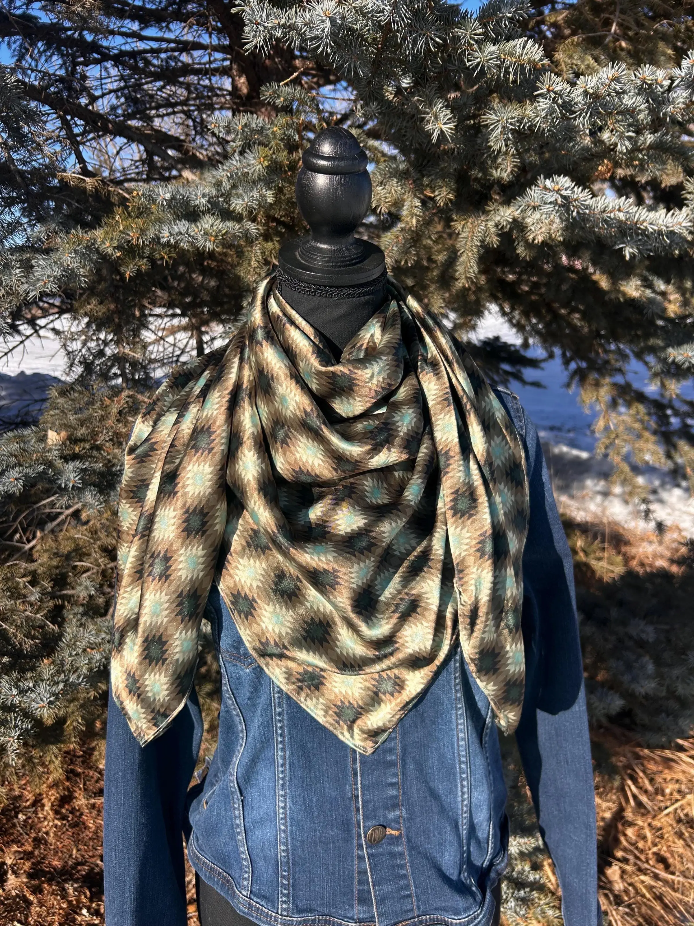 Cowboy wild rag satin scarf square bandana western neckerchief traditional style ranch accessory rodeo fashion country wear green geometric