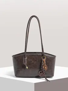 Valentine's Day women's bag, women's bag with alkaline water knot personalized pendant, niche exquisite versatile underarm shoulder bag, Crossbody shoulder bag, Convertible shoulder bags, Shoulder Commuter Bag, suitable for commuting, shopping