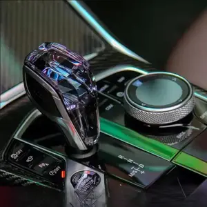 Car Crystal Automatic Gear Shift Knob, Rechargeable Car Gear Shift Knob with LED Light, Universal Car Interior Accessories for Toyota Lexus Mazda Mitsubishi Volkswagen Kia, Automotive