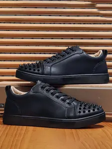 "People with Wider Feet Please Choose One Size Larger." Men's Fashionable Studded Decor Lace Up Skate Shoes, Casual Comfortable Sports Shoes for Daily Wear, Male All-match Round Toe Shoes for Daily Wear, Sneaker, Footwear