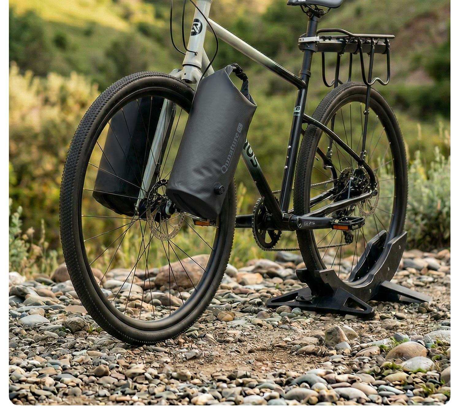 Bike Magnetic Front Fork Bag Waterproof Bike Pannier Bag for Mountain Bike Accessories