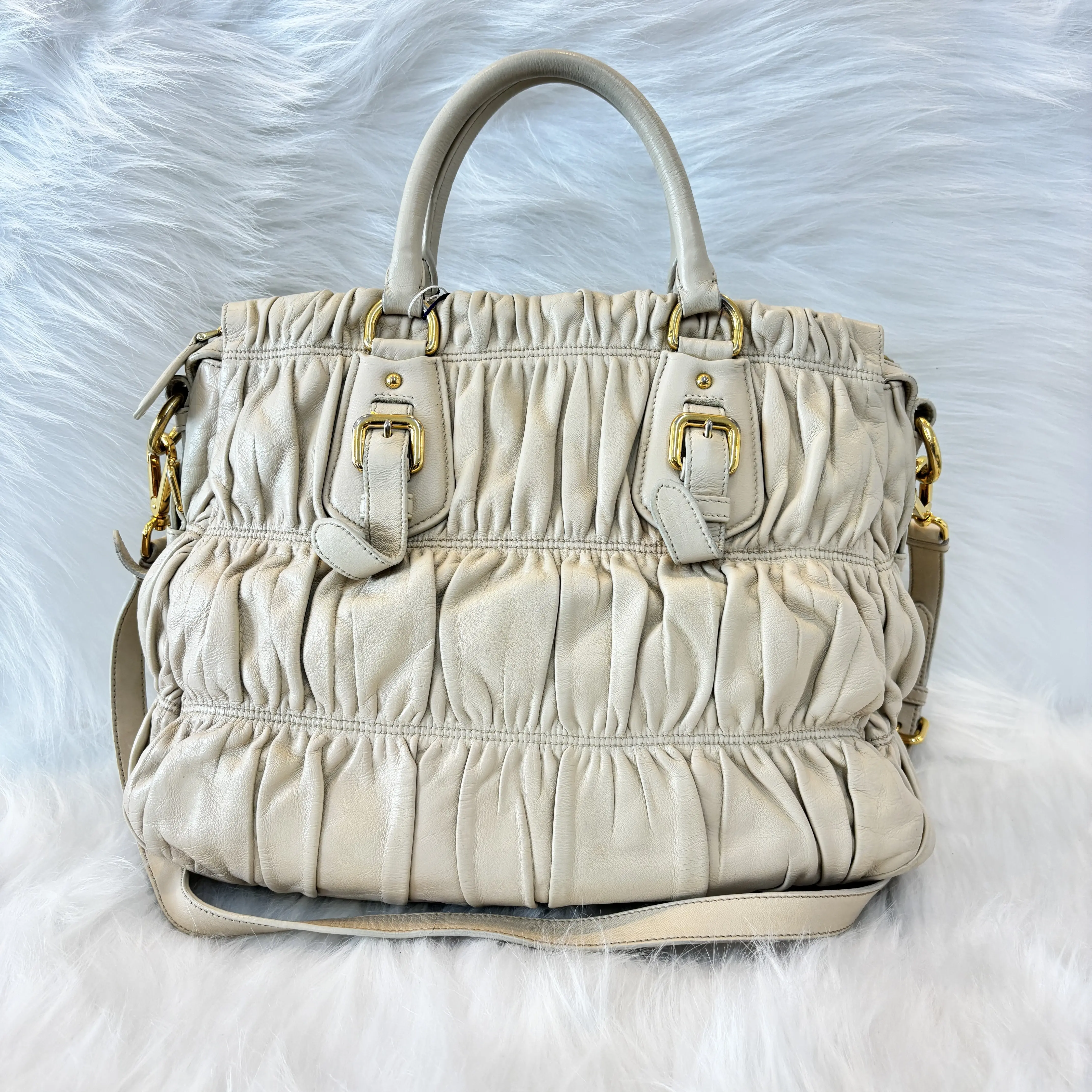 Pre-owned PRADA prada