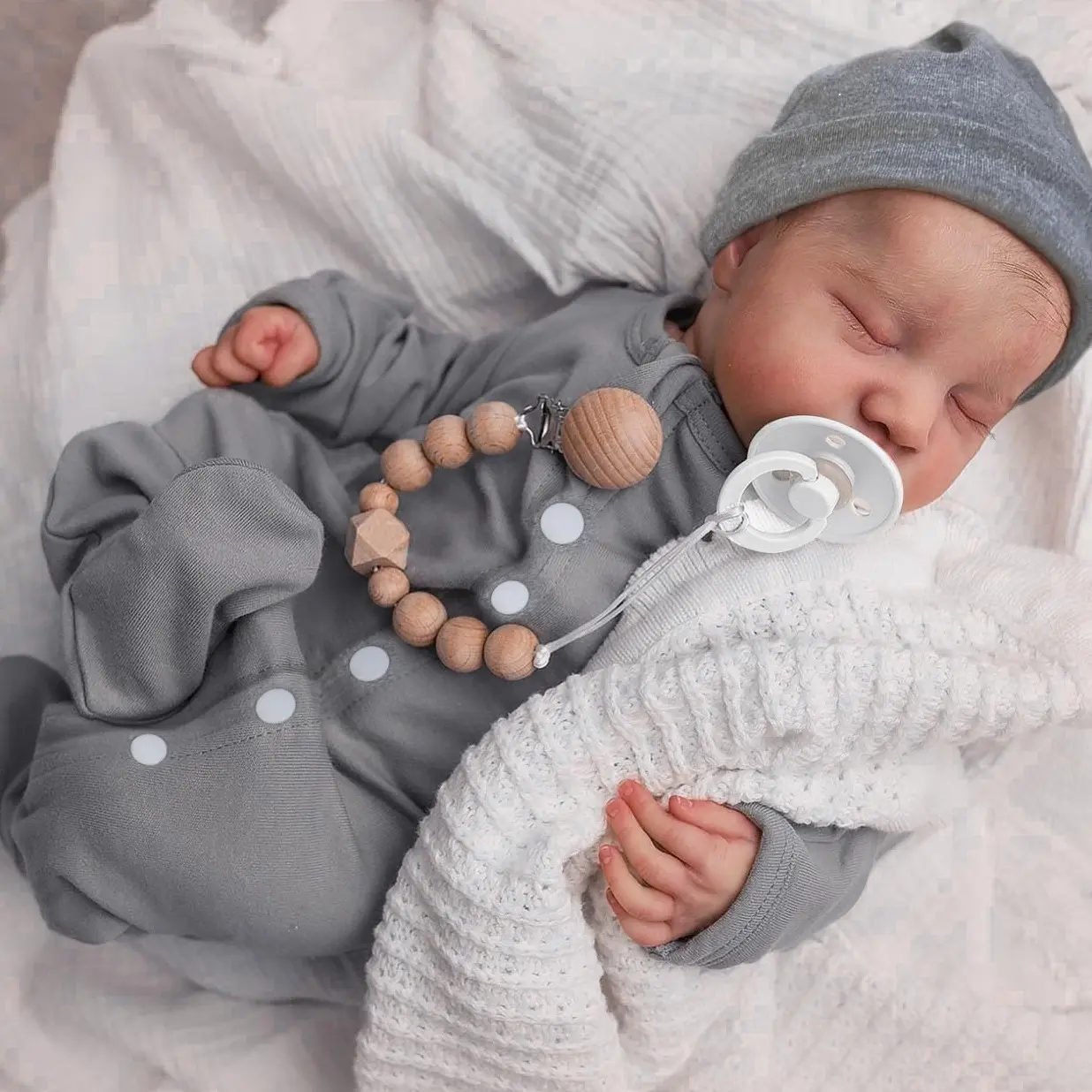 #Summervibes #mothersdaygift [WOOROY] Reborn Doll - Christmas & Birthday Gift, 18 Inch Lifelike Vinyl Body Doll for Kids 3+, Hand-Painted Features and Anatomically Correct Design Rebornbabydoll