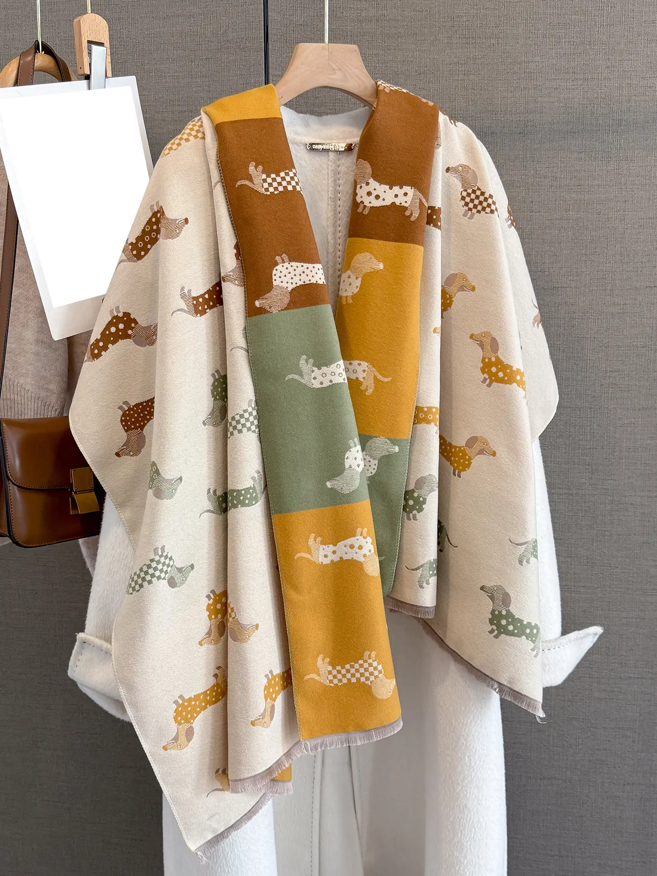 Autumn Winter New Style Scarf, Blanket Scarf, Cute Sausage Dog Print Soft Warm Shawl, Perfect for Outdoor Travel Dating Decoration