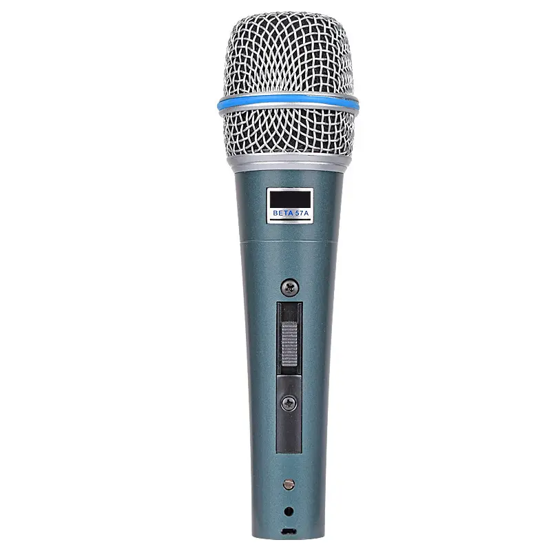 Professional Handheld Wired Dynamic Microphone, Plug-in Microphone for Stage Performance, Home KTV Singing