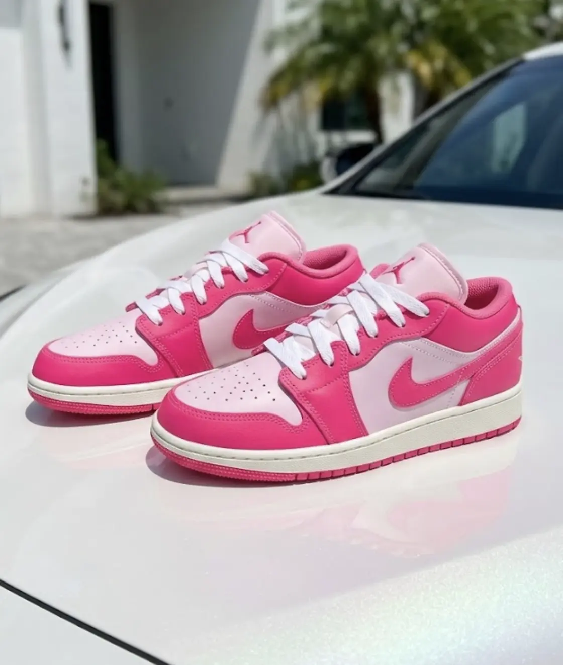 Nike Air Jordan 1 Low ピンク/ホワイト 【公式通販】