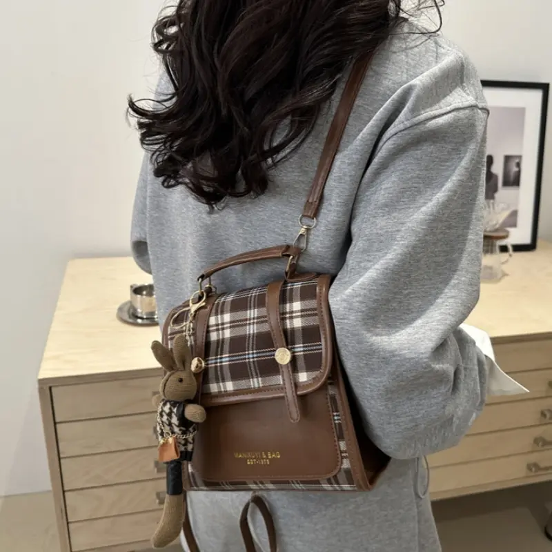 Vintage Plaid Crossbody Satchel Bag, Mini Flap Shoulder Purse with Bunny Charm, Retro Top-Handle Bag for Women, Casual Style for Daily Use(with accessories)