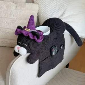 Loppy Puff - Crochet Witch Cat Sofa Organizer – Halloween Amigurumi Home Decor, Cute Cat Storage, English US & Swedish