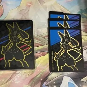 1 pack of Lucario Sleeves + Card Dividers