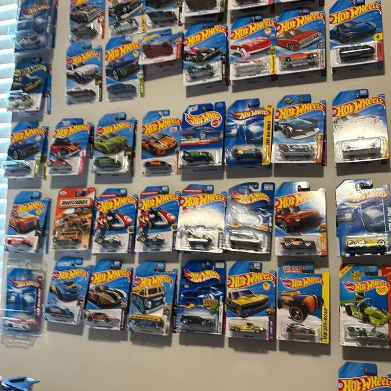 Random HotWheels mainline diecast