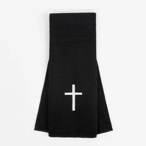 SLEEF Football Towel - Soft and Breathable Material for Comfortable Use During Football Games