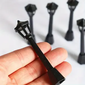 6pcs, Dollhouse Desktop Ornaments Micro Landscape Ornaments Model Lamp, Street Lamp Simulation Lamp Creative Small Ornaments Decoration, Home Decor Accessory, Gift for Friends