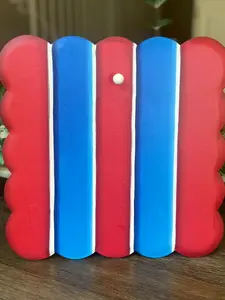 Red, White & Blue Scalloped Display Board