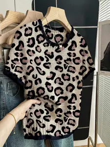 Women's Leopard Print Round Neck Sweater, Casual Short Sleeve Knitwear for Spring Summer Fall, Comfortable Warm Daily Wear