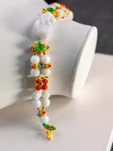 E.Chinese-Style Mythical Beast “Ning Bai” Elaborately Crafted Decorative Chain