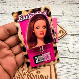 Funny Disgusted Nurse Expression Retractable Badge Reel Sassy Healthcare Work Mood ID Holder For Nursing Students Doctors Medical Staff Accessory