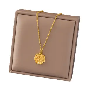 Gold Starfish Shell Pearl Necklace for Women, Beach Summer Dainty Pendant Necklace